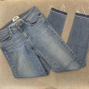 PAIGE "Verdugo" skinny jean in size 27
